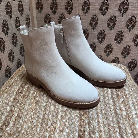 Cole Haan Shoes - Cole Haan River White Suede Waterproof Chelsea Boots sz5.5 Minimalist Utility